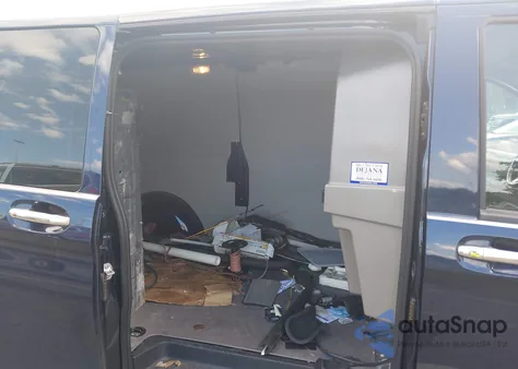 2021 Mercedes-Benz Metris z USA, uszkodzony, nr VIN W1XV0CEY2M3905320